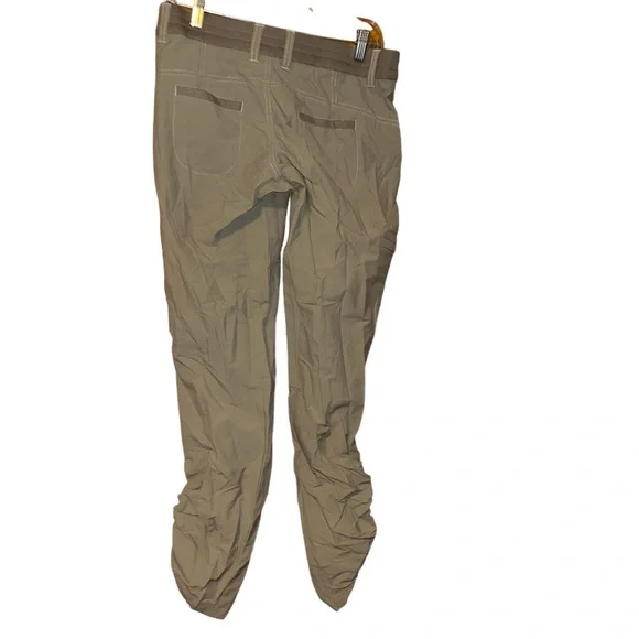 Women Kuhl light tan hiking cargo pants size 6 reg - Picture 2 of 5